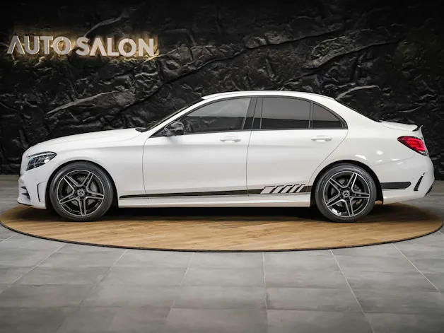 MERCEDES-BENZ C 200 AMG Line 9G-Tronic *Facelift*Sternenhimmel*LED Scheinwerfer*Assistenten*