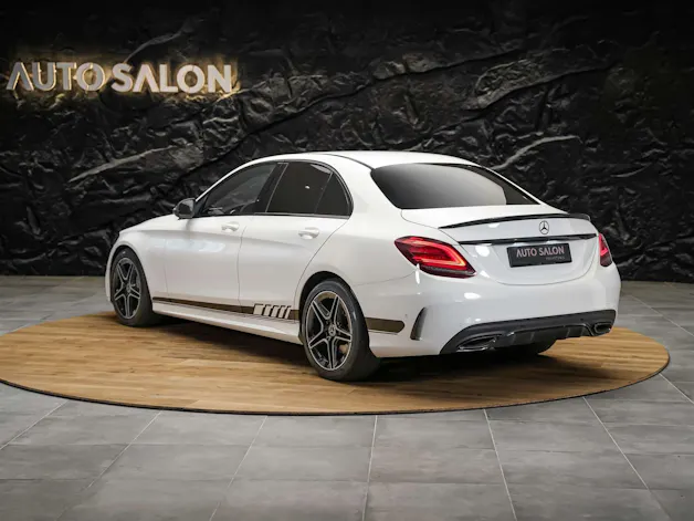 MERCEDES-BENZ C 200 AMG Line 9G-Tronic *Facelift*Sternenhimmel*LED Scheinwerfer*Assistenten*