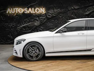 MERCEDES-BENZ C 200 AMG Line 9G-Tronic *Facelift*Sternenhimmel*LED Scheinwerfer*Assistenten*