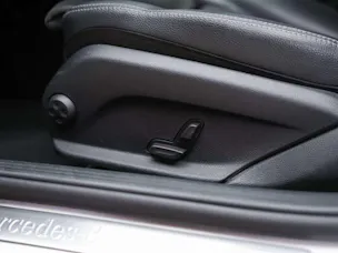 MERCEDES-BENZ C 200 AMG Line 9G-Tronic *Facelift*Sternenhimmel*LED Scheinwerfer*Assistenten*