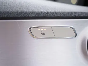 MERCEDES-BENZ C 200 AMG Line 9G-Tronic *Facelift*Sternenhimmel*LED Scheinwerfer*Assistenten*