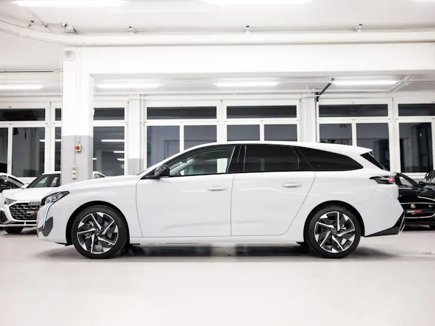 PEUGEOT 308 SW 1.5 BlueHDI Allure EAT8