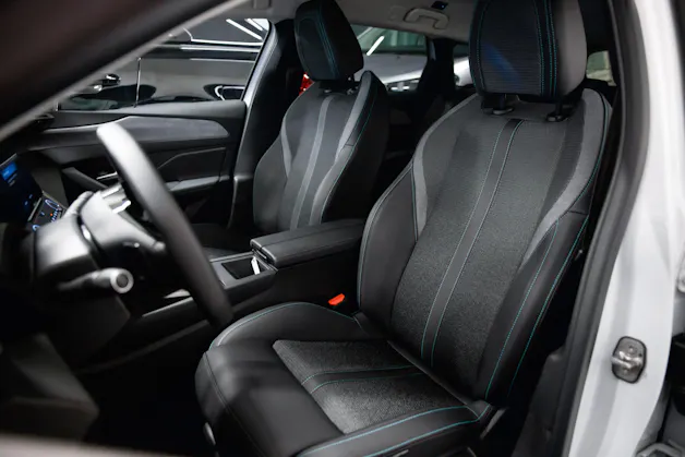 PEUGEOT 308 SW 1.5 BlueHDI Allure EAT8