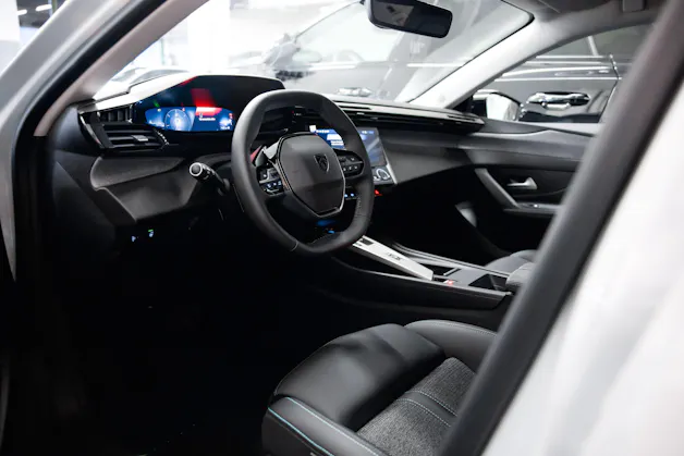 PEUGEOT 308 SW 1.5 BlueHDI Allure EAT8