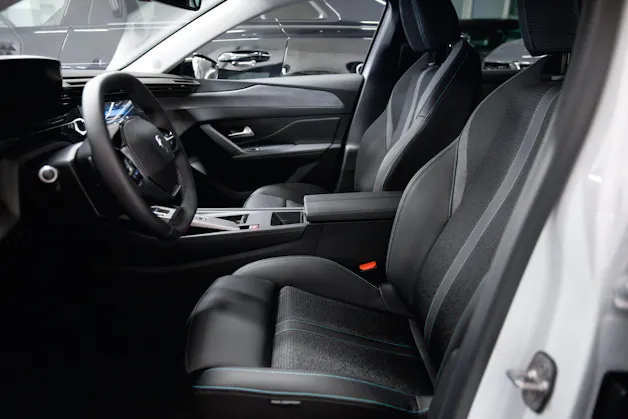 PEUGEOT 308 SW 1.5 BlueHDI Allure EAT8