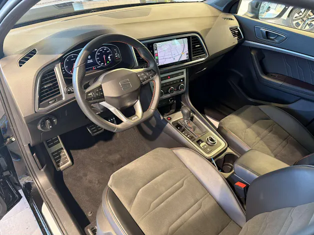 SEAT Ateca 2.0 TDi CR FR-Line DSG-Automat