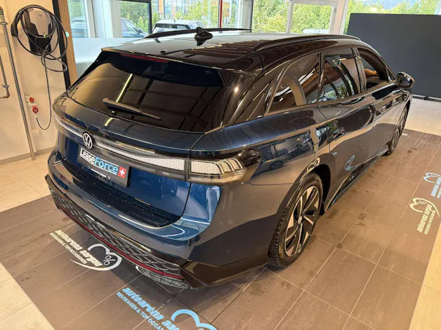 VW ID.7 Tourer GTX 86 kWh 340PS 4Motion Automat
