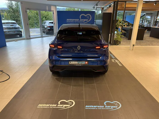 RENAULT Clio 1.2 TCe Evolution NEUES MODELL EDC-Automat