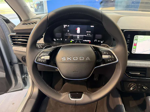 SKODA Kamiq 1.0 TSi Selection Black DSG-Automat