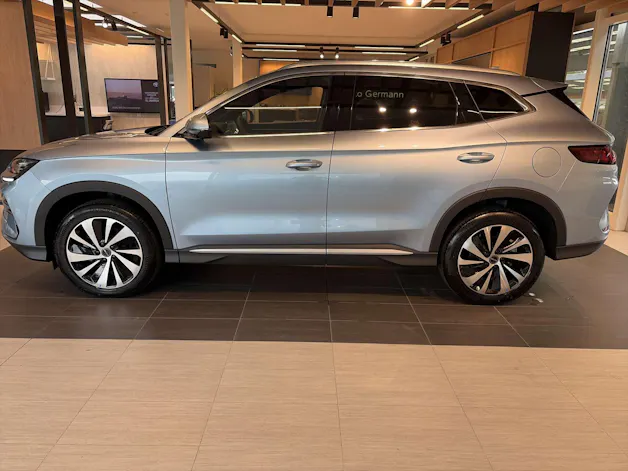 BYD Seal U DM-i PHEV Design AWD 324PS Automat