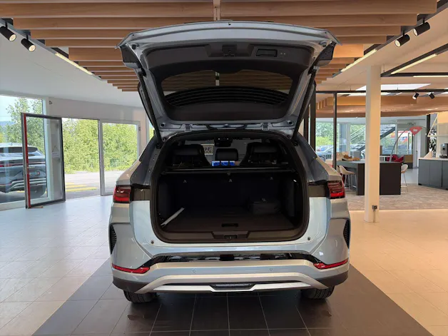 BYD Seal U DM-i PHEV Design AWD 324PS Automat
