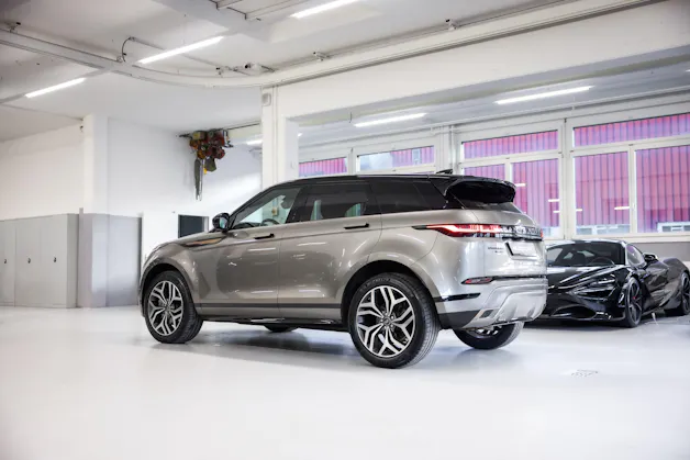 Land Rover Range Rover Evoque R-Dynamic SE P200 AT9 Allrad