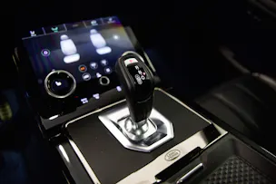 Land Rover Range Rover Evoque R-Dynamic SE P200 AT9 Allrad