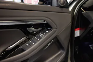 Land Rover Range Rover Evoque R-Dynamic SE P200 AT9 Allrad