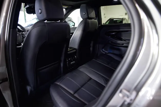 Land Rover Range Rover Evoque R-Dynamic SE P200 AT9 Allrad
