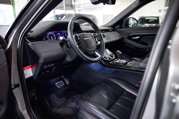 Land Rover Range Rover Evoque R-Dynamic SE P200 AT9 Allrad