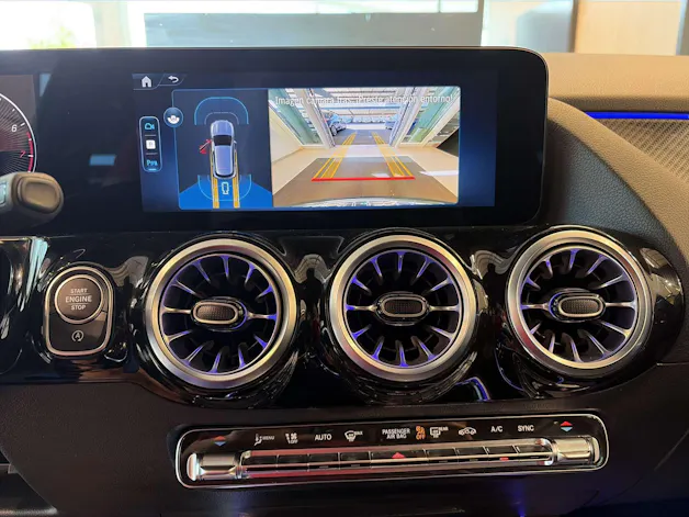 MERCEDES-BENZ GLA 200 AMG-Line DCT-Automat