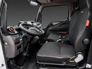 Mitsubishi eCanter Dreiseitenkipper