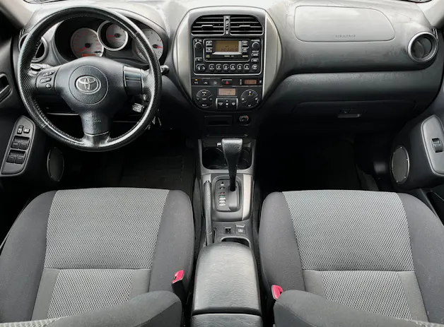 Toyota RAV-4 2.0 16V Linea Sol