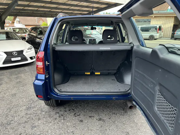 Toyota RAV-4 2.0 16V Linea Sol