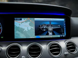 MERCEDES-BENZ E 220 d AMG Line 9G-Tronic *360° Kamera*Assistenten*Ambientebeleuchtung*