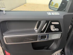 MERCEDES-BENZ G 63 AMG 9G-Tronic
