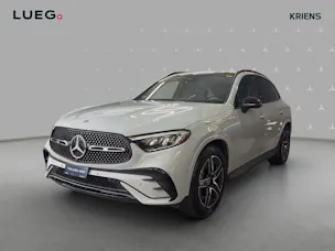 MERCEDES-BENZ GLC 200 4M - AMG / Panorama-Dach / AHK / Rückfahrkamera