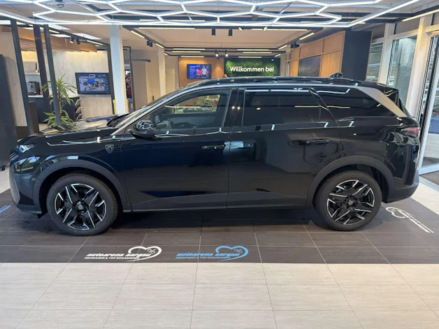 PEUGEOT 5008 145 Hybrid GT 7-Plätzer e-DCS-Automat