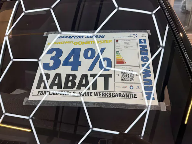 PEUGEOT 5008 145 Hybrid GT 7-Plätzer e-DCS-Automat