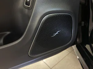 MERCEDES-BENZ CLA 45 S 4M+ AMG / DISTRONIC / 360 Grad Kamera / AMG Ride Control