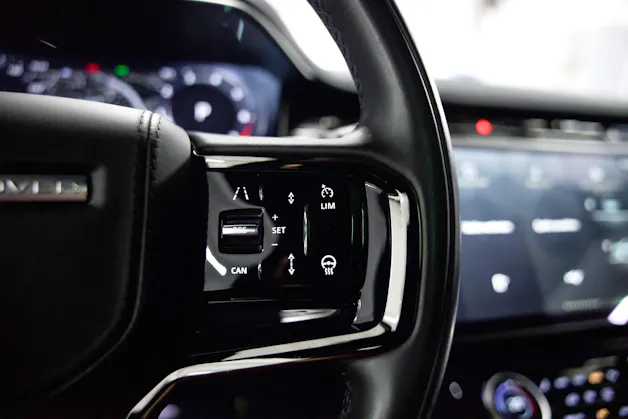 Land Rover Range Rover Sport P400 HSE Dynamic *Gratisservice* CH-Fahrzeug* Werksgarantie*
