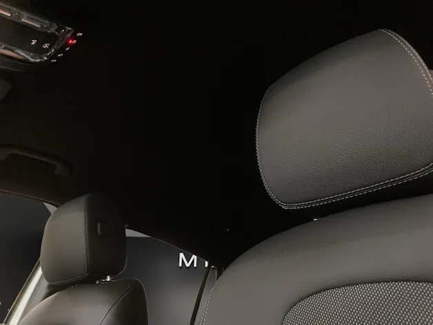 MERCEDES-BENZ GLA 220d 4Matic 8G-DCTSwiss Star