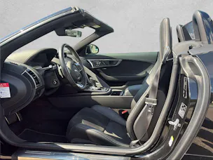 Jaguar F-Type Convertible 2.0 I4 R-Dynamic Black – Pure Emotion. Offenes Fahrvergnügen.
