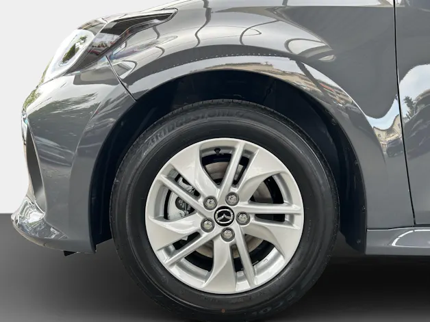 MAZDA 2 1.5/92 Hybrid Centre-Line