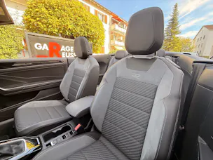 VW T-Roc 1.5 TSI DSG R-LINE *** TOP AUSSTATTUNG ***