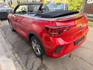 VW T-Roc 1.5 TSI DSG R-LINE *** TOP AUSSTATTUNG ***