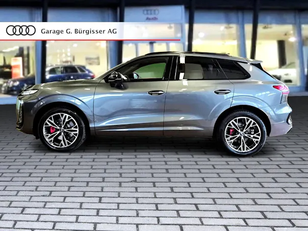 AUDI Q3 SUV TFSI quattro 150 kW S tronic Daytonagrau Perleffekt