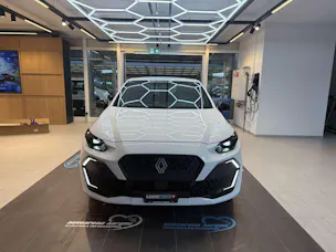 RENAULT Clio 1.2 TCe Evolution NEUES MODELL EDC-Automat
