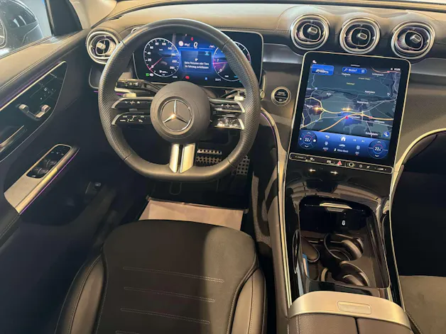 MERCEDES-BENZ GLC 220 d AMG-Line 4Matic G-Tronic Automat