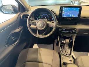 Toyota Yaris 1.5 Active Plus+ e-CVT Automat
