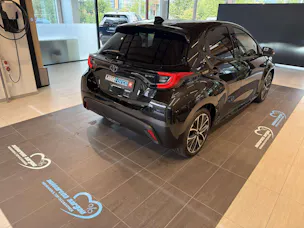 Toyota Yaris 1.5 Active Plus+ e-CVT Automat
