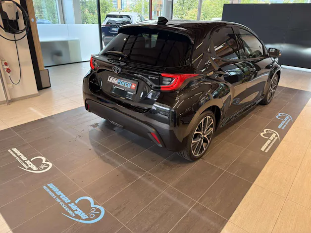 Toyota Yaris 1.5 Active Plus+ e-CVT Automat