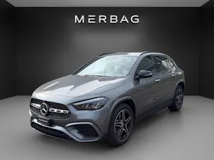 MERCEDES-BENZ GLA 200 7G-DCT Night Star