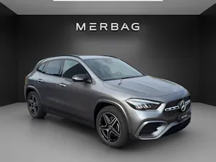 MERCEDES-BENZ GLA 200 7G-DCT Night Star