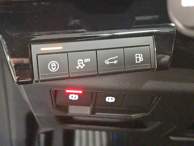 RENAULT Rafale 1.2 E-Tech Plug-in Hybrid 300 4x4 Atelier Alpine