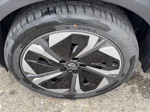 NISSAN Juke 1.6 Hybrid Tekna