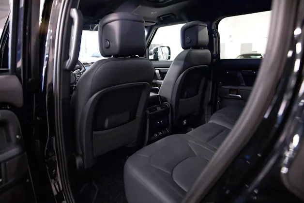 Land Rover Defender 110 3.0 D I6 350 X-Dynamic HSE *5 Jahre Werksgarantie*