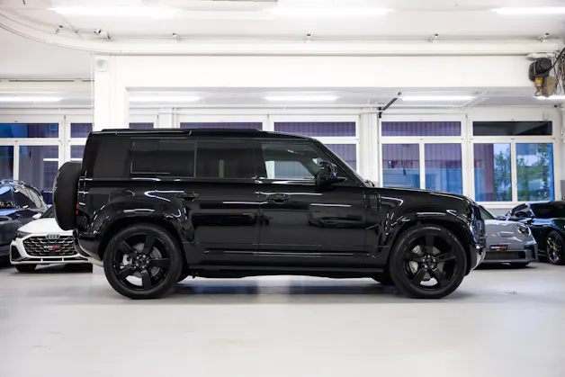 Land Rover Defender 110 3.0 D I6 350 X-Dynamic HSE *5 Jahre Werksgarantie*