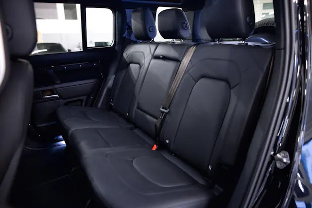 Land Rover Defender 110 3.0 D I6 350 X-Dynamic HSE *5 Jahre Werksgarantie*
