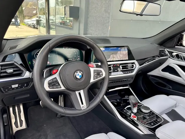 BMW M4 Cabrio Competition M xDrive – Fahrfreude auf höchstem Niveau